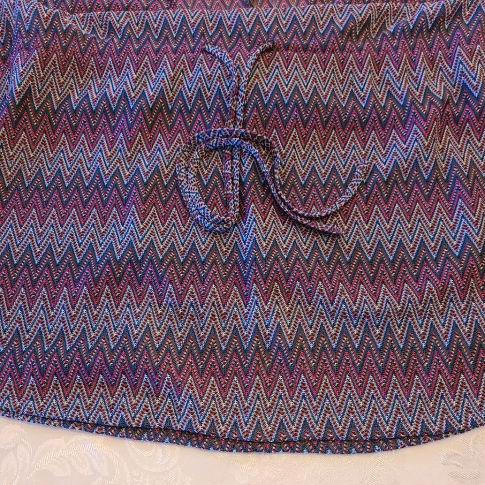 Ruby Ribbon Flamestitch Tunic #0342 Size XS-M